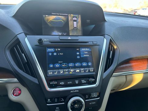 Used 2018 Acura MDX FWD w/ Advance Package image 2