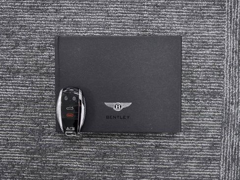 Used 2023 Bentley Bentayga Extended Wheelbase AWD/4WD image 87