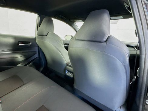 Used 2025 Toyota Corolla SE image 27