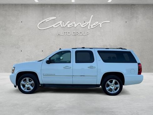 Used 2009 Chevrolet Suburban LTZ AWD/4WD image 13