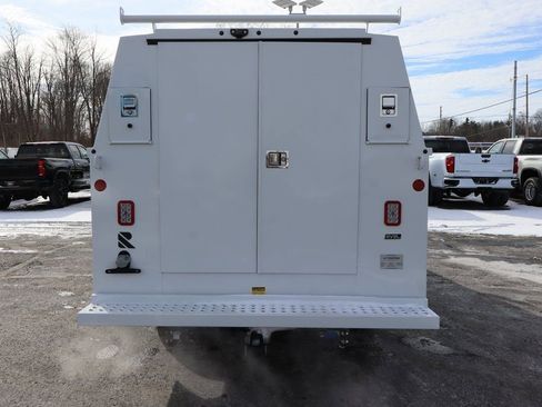 New 2025 Chevrolet Express 3500 w/ Power Convenience Package image 26