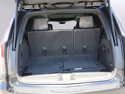 Used 2025 Cadillac Escalade V AWD/4WD image 21