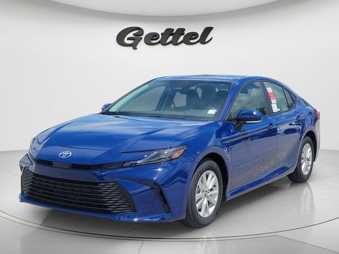 Used 2026 Toyota Camry LE FWD image 1
