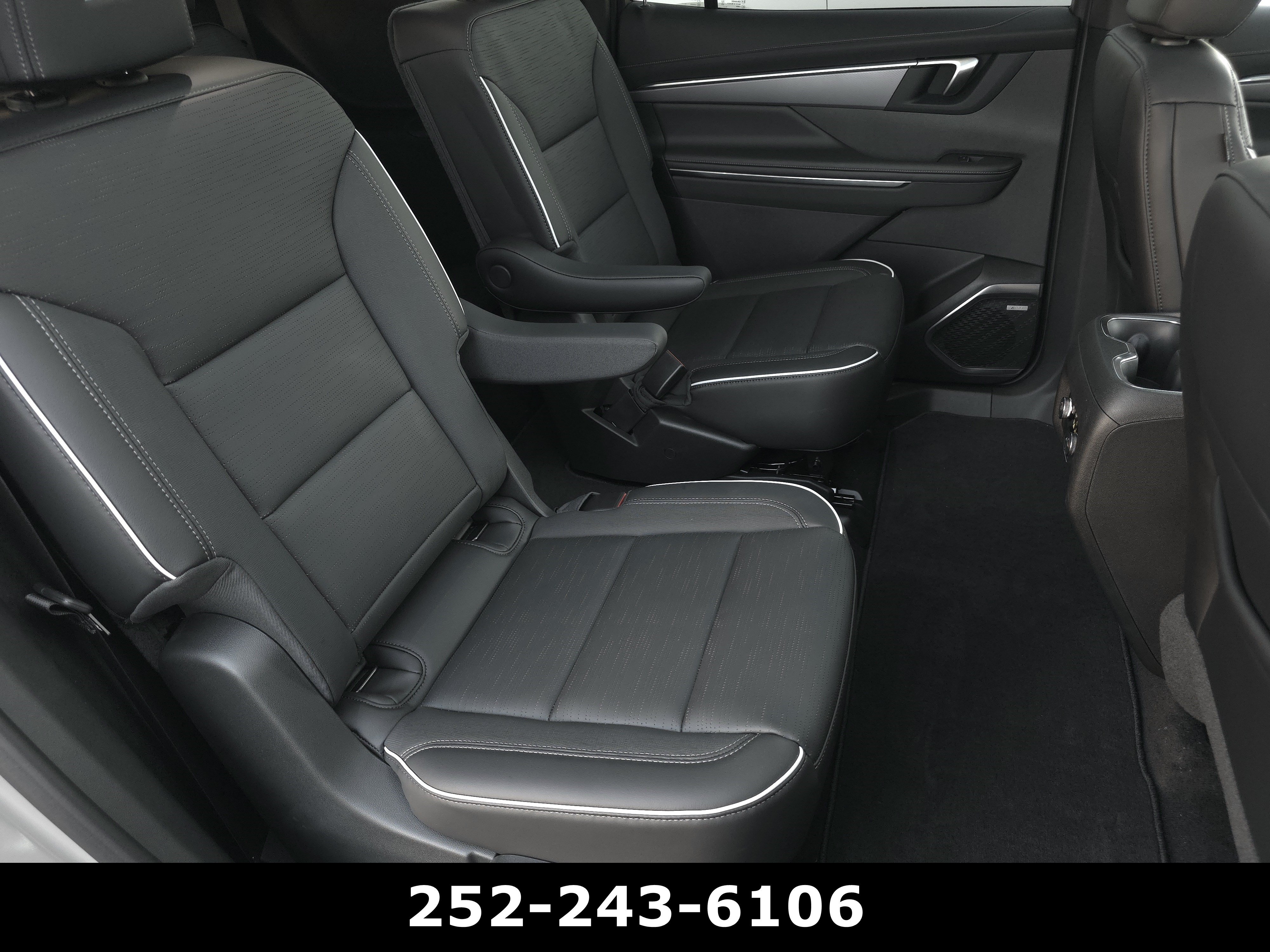 Used 2026 Buick Enclave Sport Touring w/ Super Cruise Package FWD image 47