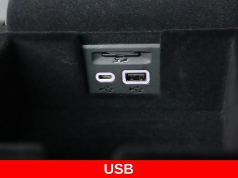 Used 2024 Cadillac XT6 Sport AWD/4WD image 28