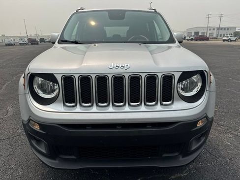 Used 2017 Jeep Renegade Limited AWD/4WD image 2