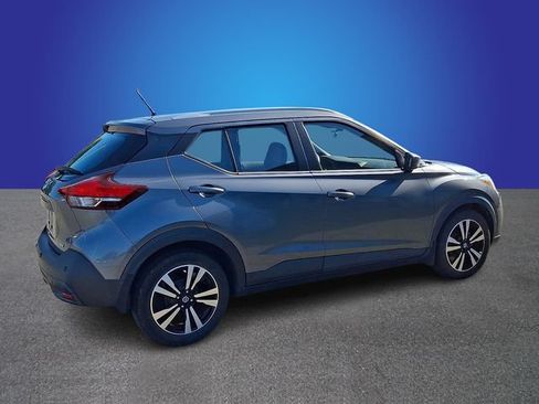 Used 2020 Nissan Kicks SV FWD image 5