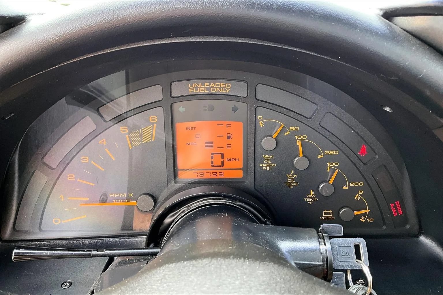Used 1990 Chevrolet Corvette Coupe RWD image 12