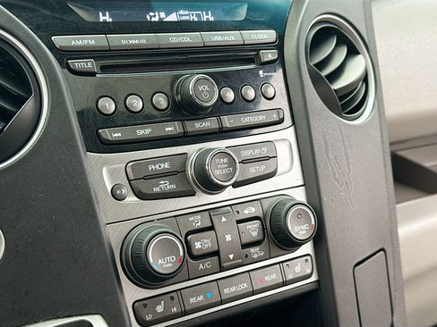 Used 2012 Honda Pilot EX-L image 11