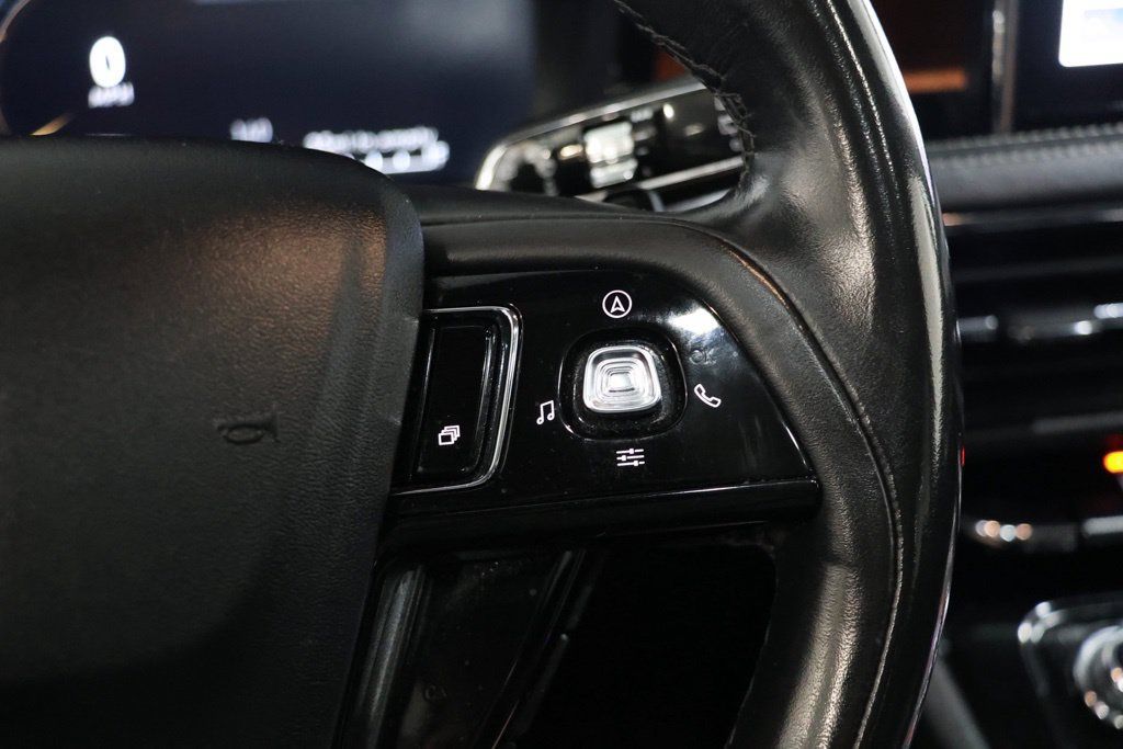 Used 2022 Lincoln Corsair Reserve AWD/4WD image 24