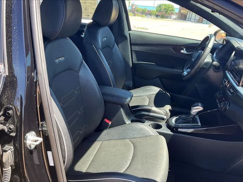Certified 2022 Kia Forte GT-Line image 13