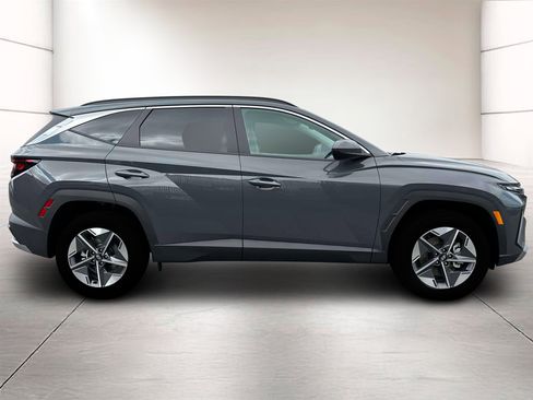 New 2026 Hyundai Tucson SEL AWD/4WD image 9