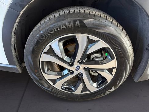 Used 2022 Subaru Outback Touring XT AWD/4WD image 9