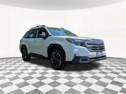 Certified 2025 Subaru Forester Limited w/ Popular Package #1 AWD/4WD image 16