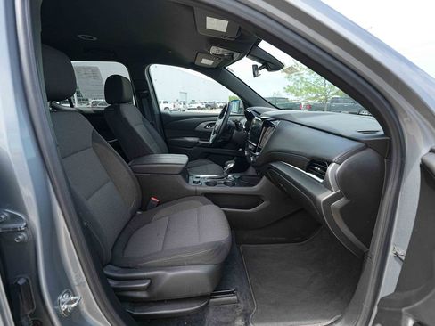 Used 2023 Chevrolet Traverse LT AWD/4WD image 22