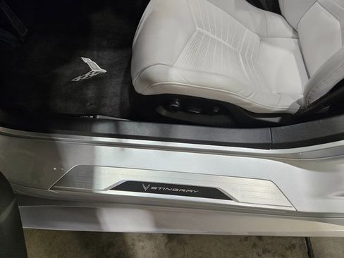 Used 2020 Chevrolet Corvette Stingray Premium Conv w/ 3LT Preferred Equipment Group image 23