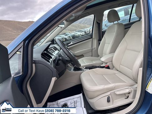 Used 2017 Volkswagen Golf Alltrack image 15