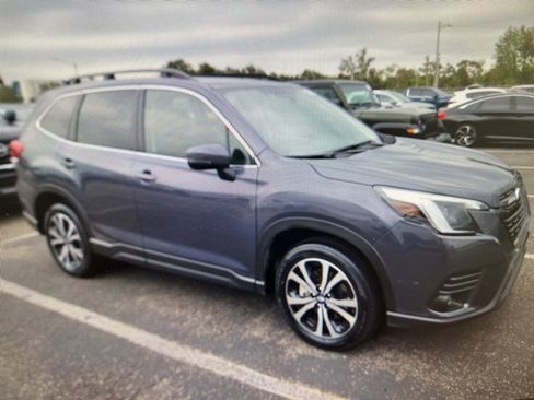 Used 2024 Subaru Forester Limited image 3