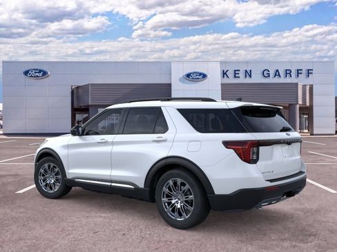 New 2025 Ford Explorer Active w/ Active Comfort Package AWD/4WD image 7
