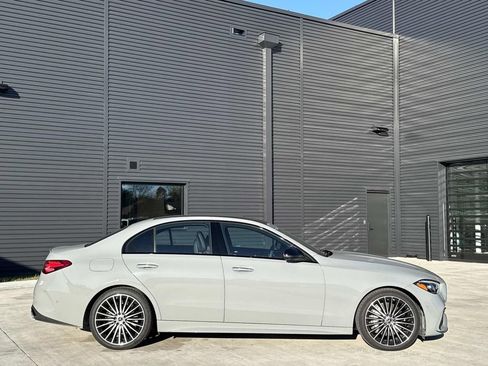 Used 2025 Mercedes-Benz C 300 Sedan image 10
