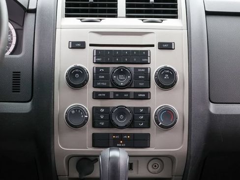 Used 2012 Ford Escape XLT FWD image 10