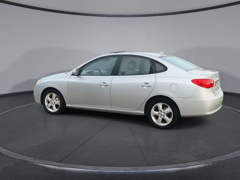 Used 2010 Hyundai Elantra SE FWD image 6