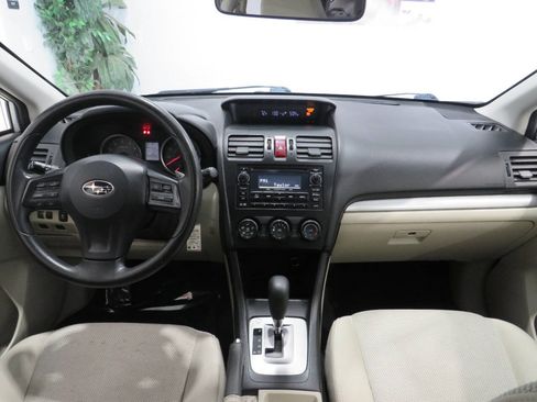 Used 2013 Subaru Crosstrek 2.0i Premium AWD/4WD image 9