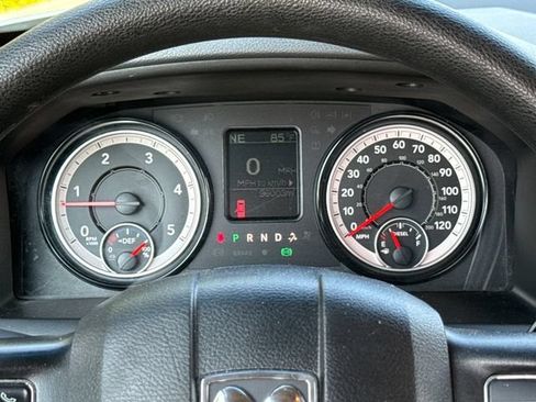 Used 2018 RAM 2500 Tradesman w/ Chrome Appearance Group AWD/4WD image 13