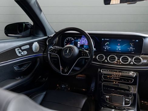Used 2023 Mercedes-Benz E 450 4MATIC Sedan image 26