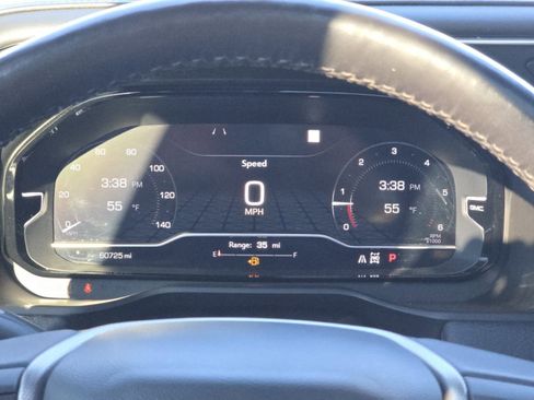 Used 2022 GMC Yukon XL Denali image 34