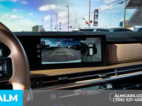 Used 2024 Hyundai Santa Fe Limited image 28