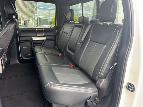 Used 2022 Ford F350 Lariat w/ Chrome Package AWD/4WD image 16