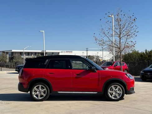 Used 2025 MINI Cooper Countryman S image 6
