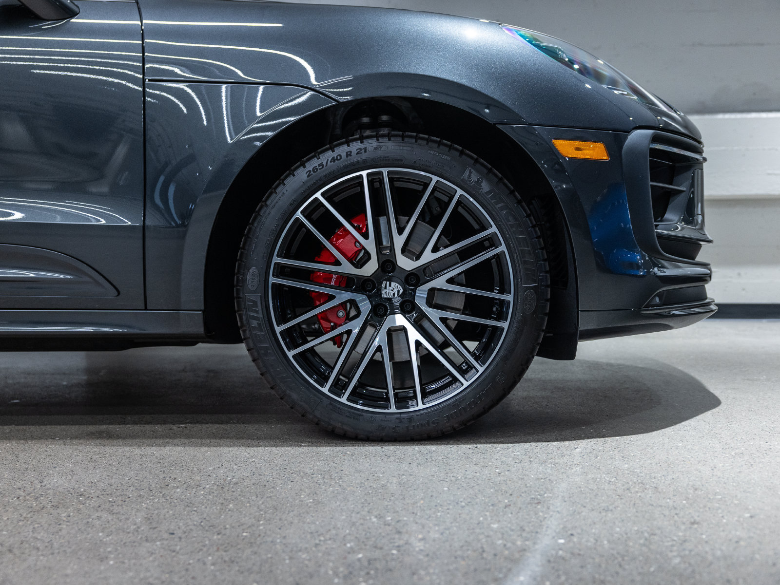 Certified 2026 Porsche Macan S AWD/4WD image 11
