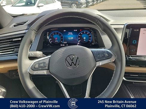 New 2026 Volkswagen Atlas Cross Sport SE image 31