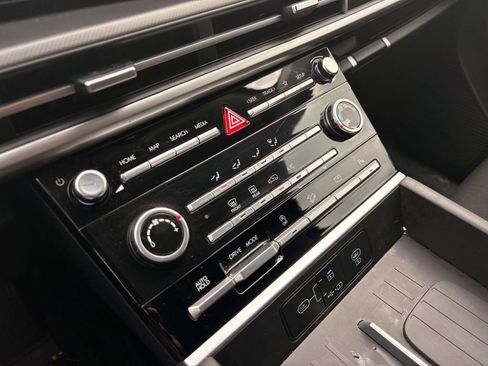 Certified 2023 Hyundai Santa Fe SEL FWD image 18