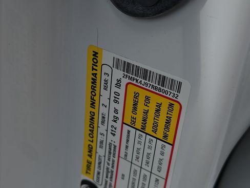 Used 2024 Ford Edge SEL AWD/4WD image 29