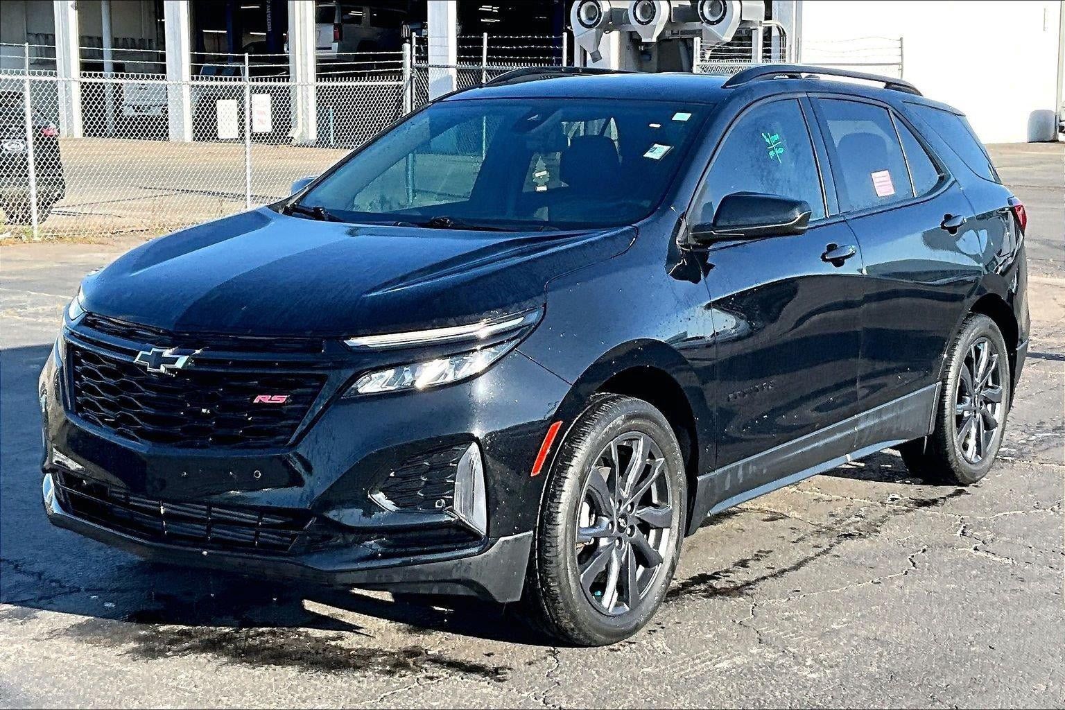Used 2024 Chevrolet Equinox RS FWD image 7
