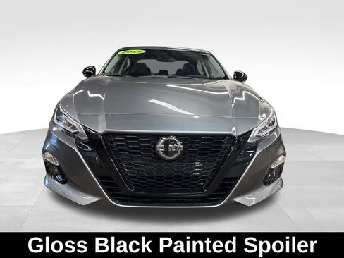 Used 2022 Nissan Altima 2.5 SR w/ Midnight Edition Package image 9