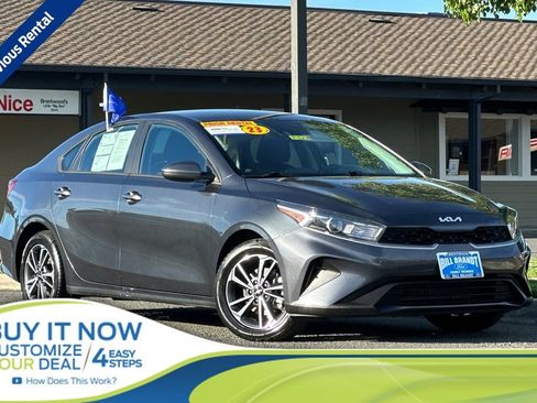 Used 2023 Kia Forte LXS image 1