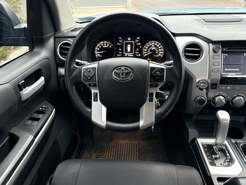 Used 2018 Toyota Tundra SR5 image 8