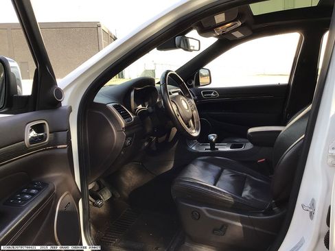 Used 2015 Jeep Grand Cherokee Summit w/ Trailer Tow Group IV image 12