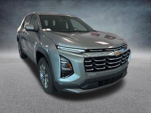 New 2026 Chevrolet Equinox LT FWD image 4