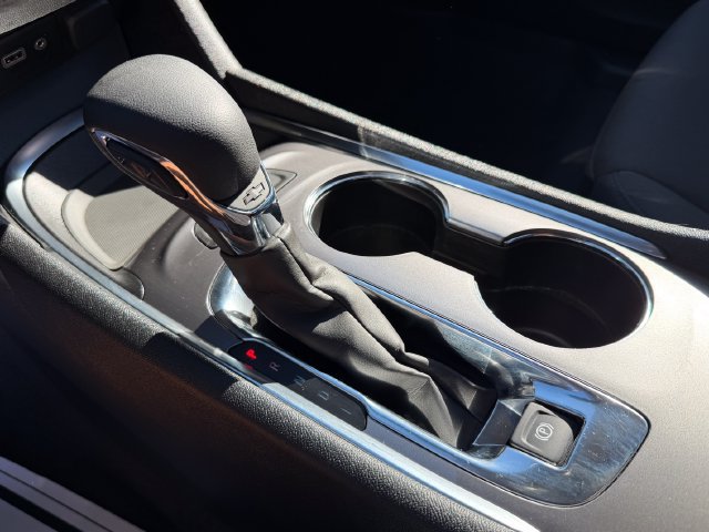 Used 2025 Chevrolet Malibu LT FWD image 26