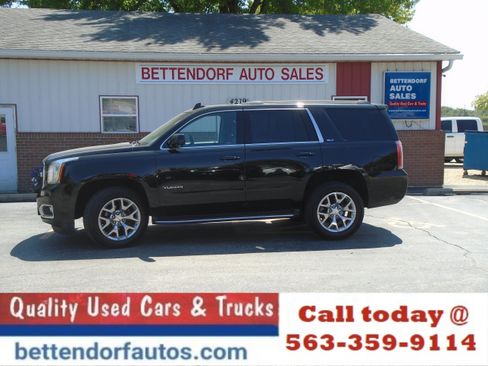 Used 2017 GMC Yukon SLT AWD/4WD image 2