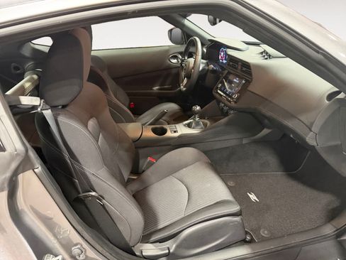 Used 2025 Nissan Z Sport w/ Floor Mat Package RWD image 14