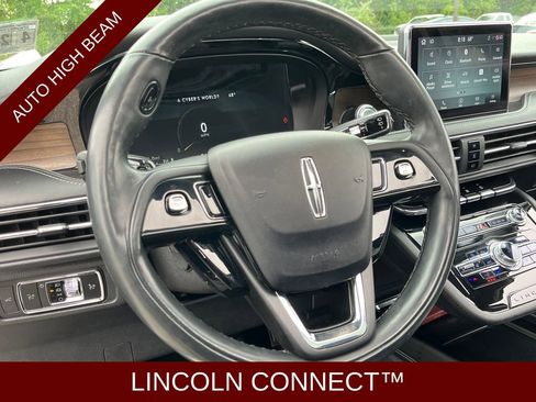 Certified 2022 Lincoln Corsair Reserve w/ Equipment Group 201A AWD/4WD image 11