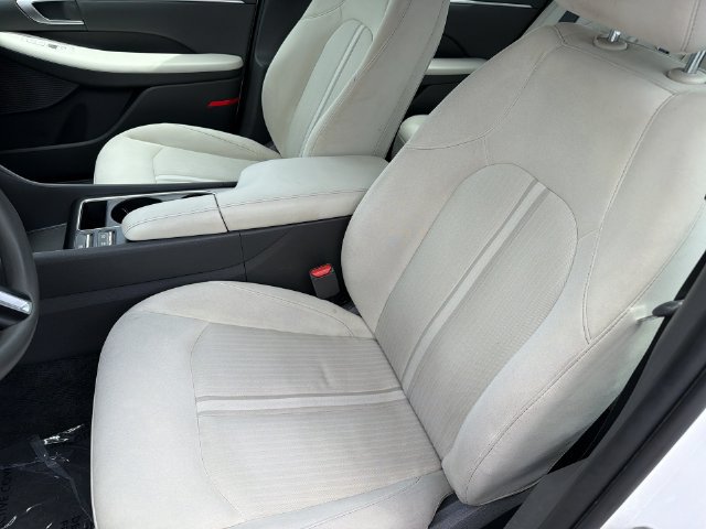 Used 2025 Hyundai Sonata SEL FWD image 33