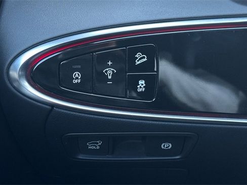 Used 2023 Genesis GV70 2.5T w/ Sport Prestige Package image 34