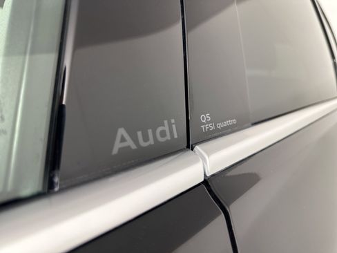 Used 2025 Audi Q5 Premium Plus w/ Premium Plus image 9